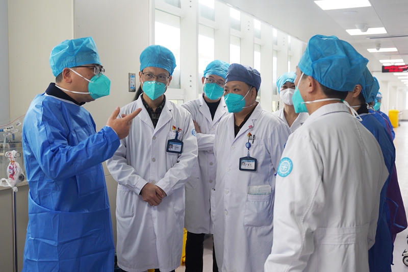 0112 臺(tái)州市新冠重癥檢查04.jpg